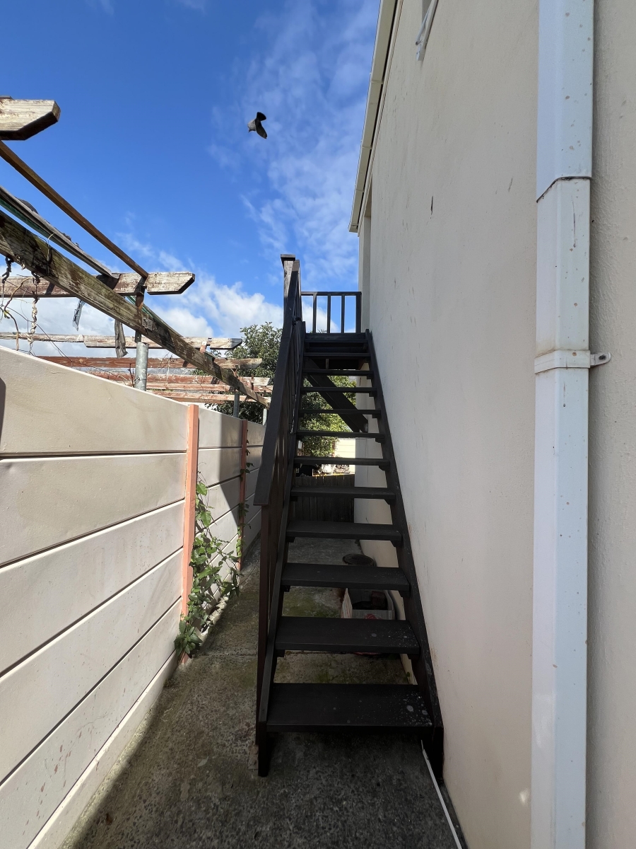 1 Bedroom Property for Sale in Anchorage Park Western Cape